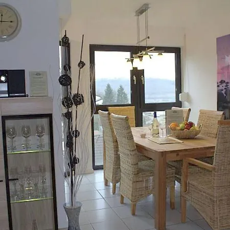 Holiday home Uitzicht Op Het